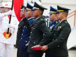 Atlet Juara Dunia Angkat Besi Rizki Juniansyah, Kini Resmi Sandang Pangkat Letnan Dua