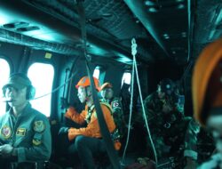 Lanud Sultan Hasanuddin Kerahkan Helikopter Caracal Bantu Pencarian Pesawat ATR 42-500 yang Hilang Kontak