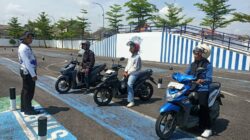 Tanpa Penindakan, Satlantas Tuban Edukasi SIM dan BPKB