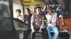 Bhabinkamtibmas Kelurahan Sukamulya Laksanakan Sambang dan Sampaikan Pesan Kamtibmas