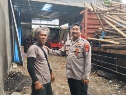 Bhabinkamtibmas Bitung Jaya Sambang Warga, Sampaikan Imbauan Kamtibmas