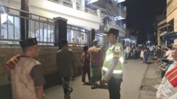 Polsek Cikupa Laksanakan Pengamanan Sholat Tarawih di Masjid Jami Nurul Nururrohman