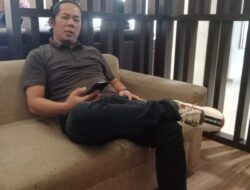 Setahun Kepemimpinan Riyanto–Umi, Aktivis Nilai Pemkab Pringsewu Minim Terobosan: “Birokrasi Jalan di Tempat, Rakyat Menunggu Kepastian”