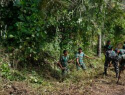 Hari ke-12 TMMD Ke-127, Kodim 1804/Kaimana Genjot Pembukaan Jalan Sepanjang 400 Meter Menuju Kampung Marsi