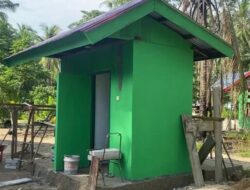 Tak Kenal Lelah TMMD ke-127 Kodim 1804/Kaimana Lanjutkan Pembangunan MCK di Kampung Sisir Dikebut