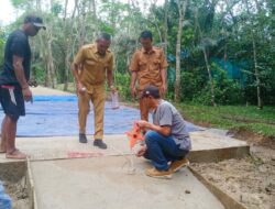 Semenisasi Jalan Program TMMD Selesai, Dinas PU Kutai Barat Turun Langsung ke Lokasi
