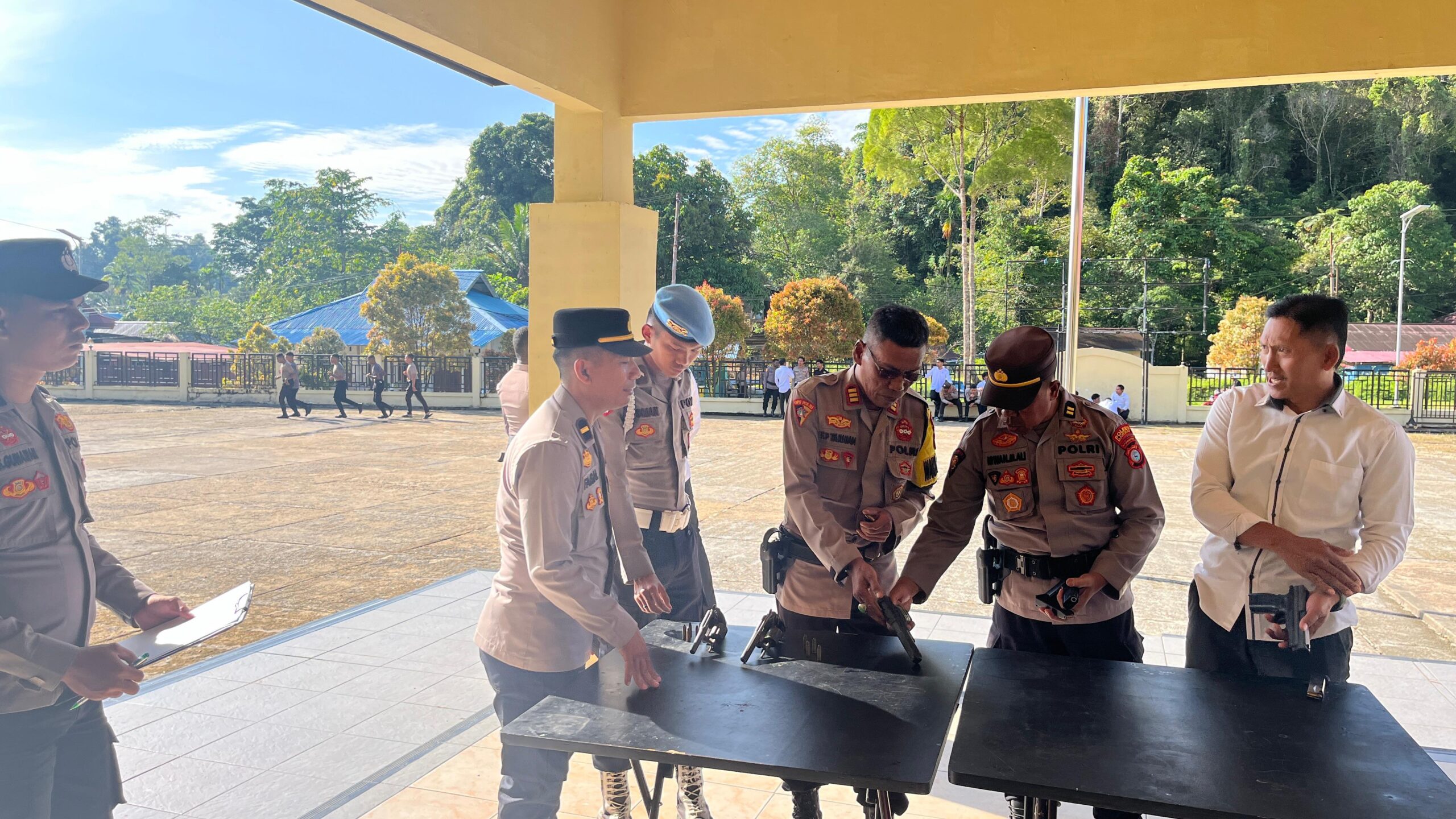 Polres Maybrat Laksanakan Pemeriksaan Senpi Dan Amunisi Untuk Antisipasi Penyalahgunaan 1 IMG 20260309 WA0093 scaled