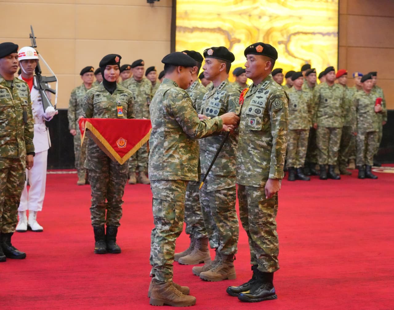 Panglima TNI Pimpin Sertijab, Pelantikan Kaster TNI dan Terima Laporan Korps Kenaikan Pangkat Pati TNI 1 IMG 20260326 WA0038