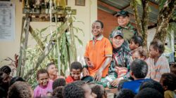 Koops TNI Papua Berbagi Kasih di Panti Asuhan Santa Susana Mimika 1 WhatsApp Image 2026 03 09 at 16.33.13 2
