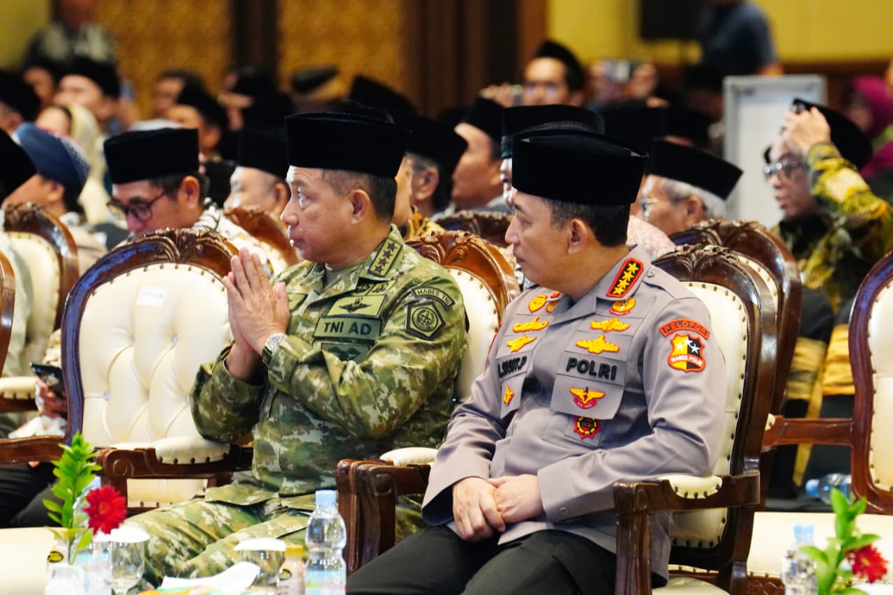 Panglima TNI Hadiri Silaturahmi Nasional Ormas Islam dan Halal Bihalal Idul Fitri 1447 H MUI