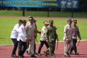 Panglima TNI Dampingi Presiden RI Berikan Pengarahan kepada Ketua DPRD Seluruh Indonesia