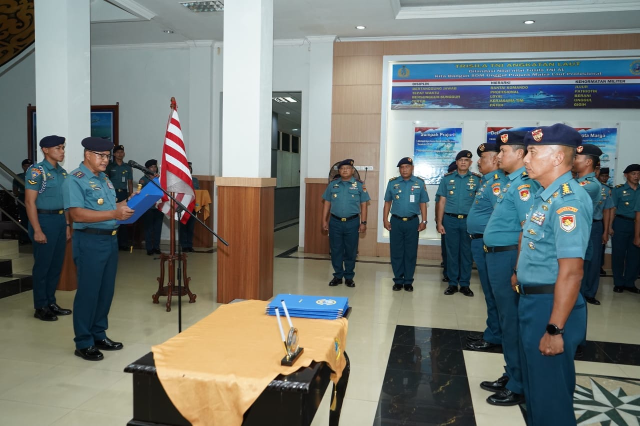 Komandan Kodaeral XIV Sorong Kukuhkan Lima Jabatan Strategis