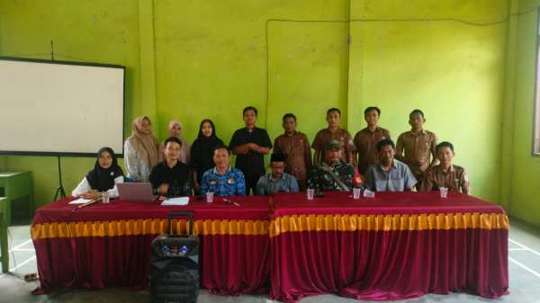 Sangat arogan Diduga, PJ kakon Banyu Urip dan perwakilan dari kecamatan Banyumas mengusulkan resafel ketua. karena datang terlambat