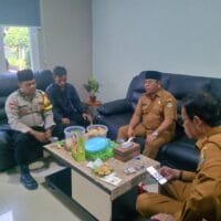 Aipda Budiansyah Sambangi Kades Pasir Jaya, Perkuat Sinergitas Kamtibmas