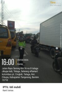 IPTU Udi Muhdi Pantau dan Terjun Langsung Atur Arus Lalu Lintas Sore di Cikupa