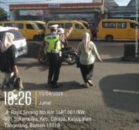 IPTU Udi Muhdi Turun Langsung Atur Lalu Lintas Depan PT Cingluh