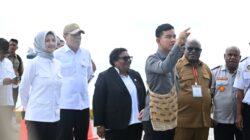 Tinjau Pelabuhan Nabire, Wapres Tekankan Perencanaan Terintegrasi untuk Dukung Distribusi Logistik Papua Tengah