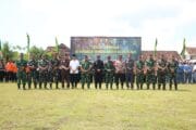 Kebersamaan Pemkab dan TNI Terlihat dalam Momentum Foto Bersama Pembukaan TMMD ke-126