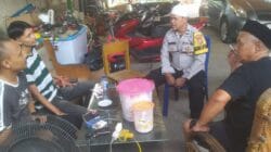 Sambang DDS, Bhabinkamtibmas Pasir Jaya Perkuat Sinergi dengan Tokoh Masyarakat