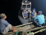 Nelayan Hilang Kontak di Perairan Matan Ditemukan Selamat, Tim SAR Satpolairud Lakukan Evakuasi