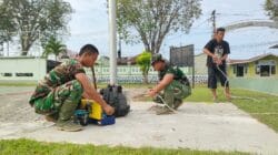 Perakitan dan Pemasangan Lampu Lapangan Voli Makodim