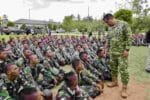 Wapang TNI Dampingi Menhan RI Tinjau Kesiapan Yonif TP 805/KSW di Papua Barat