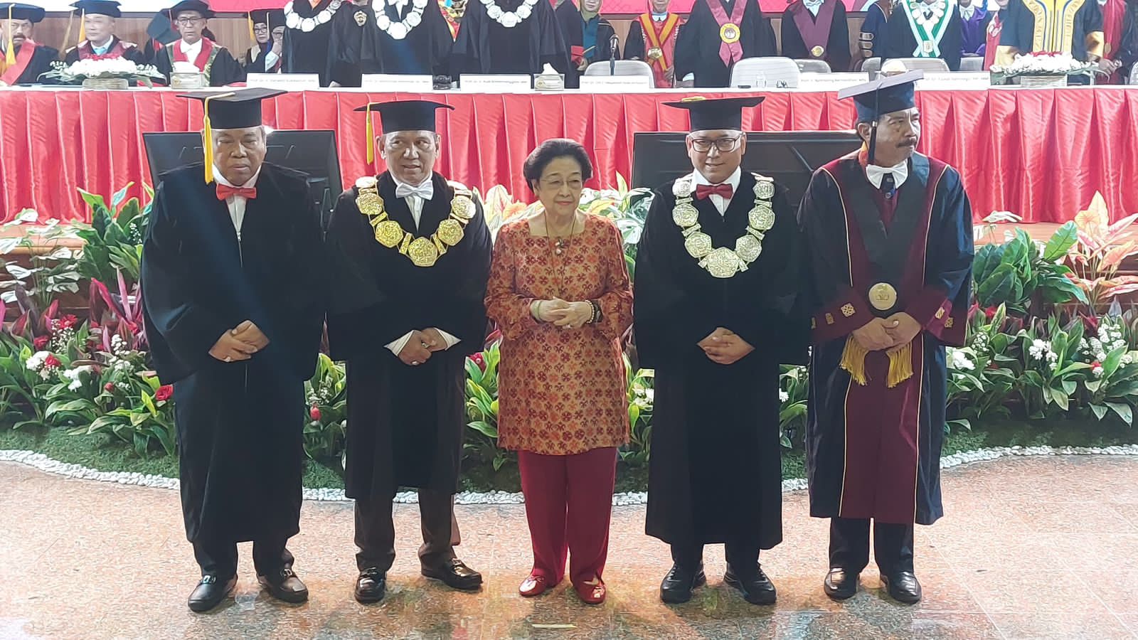 Bamsoet Apresiasi Pengukuhan Mantan Ketua Mahkamah Konsitusi Arief Hidayat Sebagai Profesor Emeritus Bidang Hukum Tata Negara di Universitas Borobudur