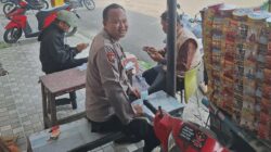 Program Warbin, Bhabinkamtibmas Polsek Cikupa Sambangi Warga di Ruko Citra Raya