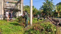 Koramil 1505-03/Maba Bersama Warga Laksanakan Karya Bakti Bersihkan Lingkungan Desa