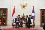 Terima Kunjungan Kehormatan Wakil PM Laos, Wapres Gibran Bahas Penguatan Kerja Sama untuk ASEAN