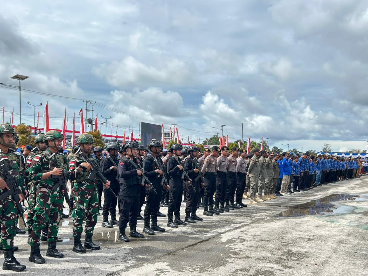 Polres Maybrat Amankan Upacara HUT ke-17 Kabupaten Maybrat