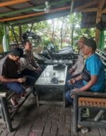 Bhabinkamtibmas Desa Pasir Gadung Gelar Program Poliran, Berikan Motivasi kepada Warga Pengangguran