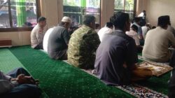 Polsek Cikupa Gelar Jumat Keliling, Perkuat Silaturahmi dan Edukasi Kamtibmas