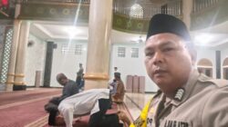Bripka Reza Fajar Aktif Laksanakan Subuh Keliling Bersama Warga Desa Bojong