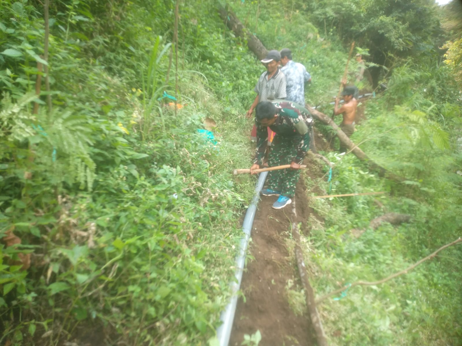 Pengerjaan Pipanisasi dan Penimbunan Pipa di Dusun Klagin, Brabe Capai 80 Persen Pengerjaan Pipanisasi dan Penimbunan Pipa di Dusun Klagin, Brabe Capai 80 Persen