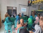Sosialisasi Penanganan Sampah Rumah Tangga dan Pelatihan Pembuatan Eco Enzyme Dukung Program TMMD Ke-128 Kodim 0820/Probolinggo