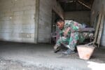 RTLH Milik Rafiah Fokus Pada Perbaikan Lantai