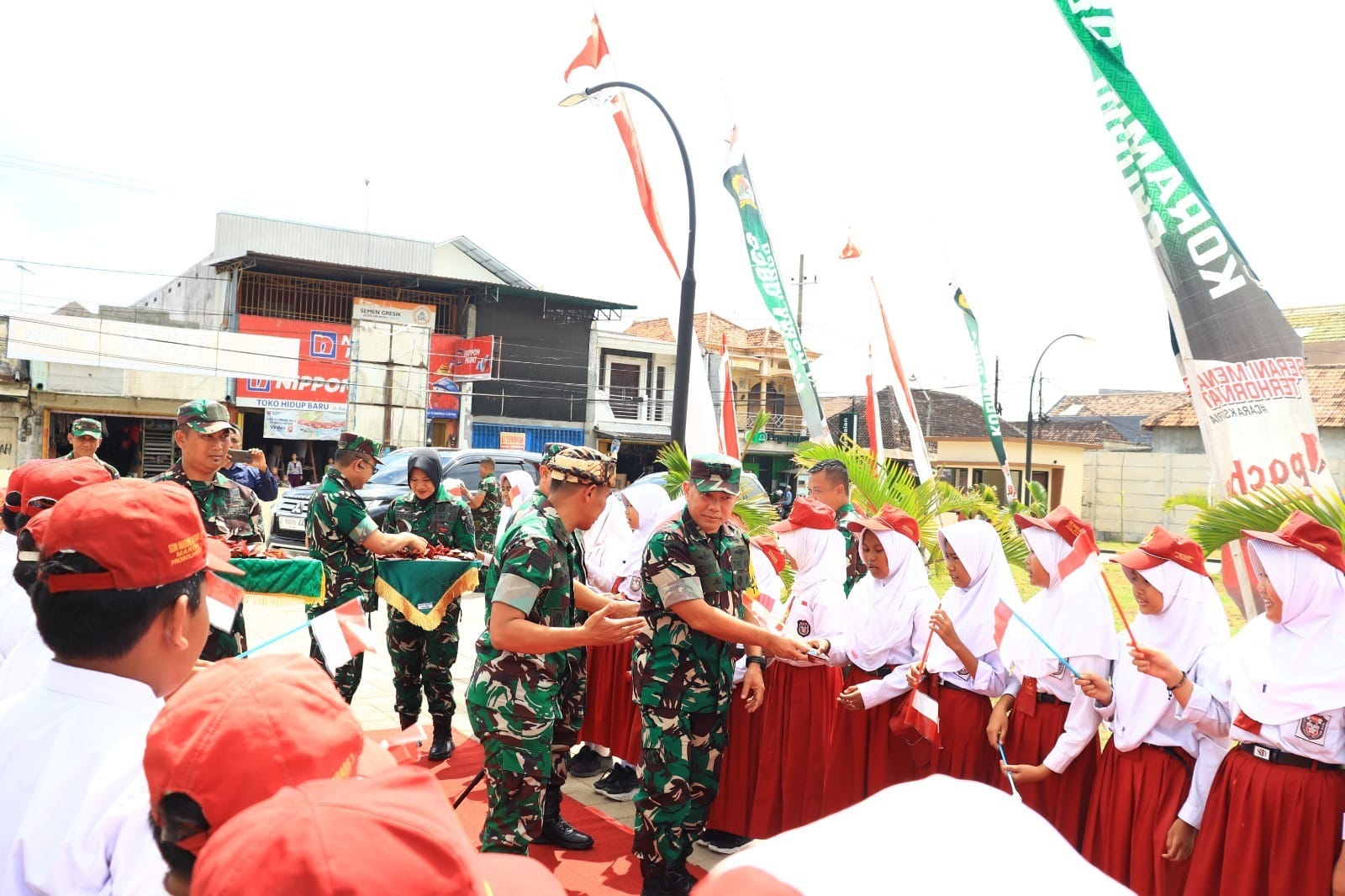 Tim Wasev TMMD ke 128 Disambut Meriah Oleh Semua Lapisan Masyarakat