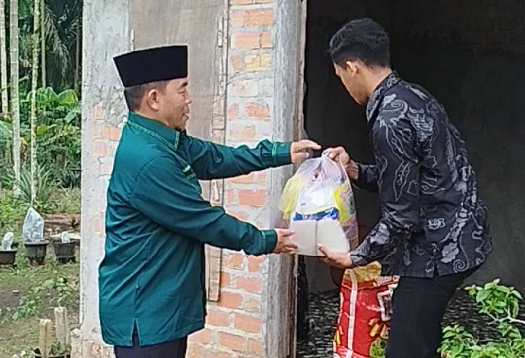Sinergi Berbagi Berkah: Sembako LDII, Persinas ASAD, Senkom untuk Warga