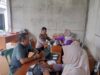 Bhabinkamtibmas Polsek Cikupa Dampingi Kegiatan Cek Kesehatan Gratis bagi Warga Desa Pasir Jaya