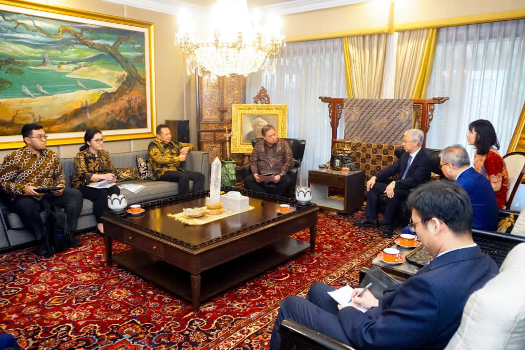 Dampingi Wakil Gubernur Provinsi Hebei China Bertemu Menko Perekonomian RI, Bamsoet Dorong Investor China Bangun Data Center di Indonesia Dampingi Wakil Gubernur Provinsi Hebei China Bertemu Menko Perekonomian RI, Bamsoet Dorong Investor China Bangun Data Center di Indonesia