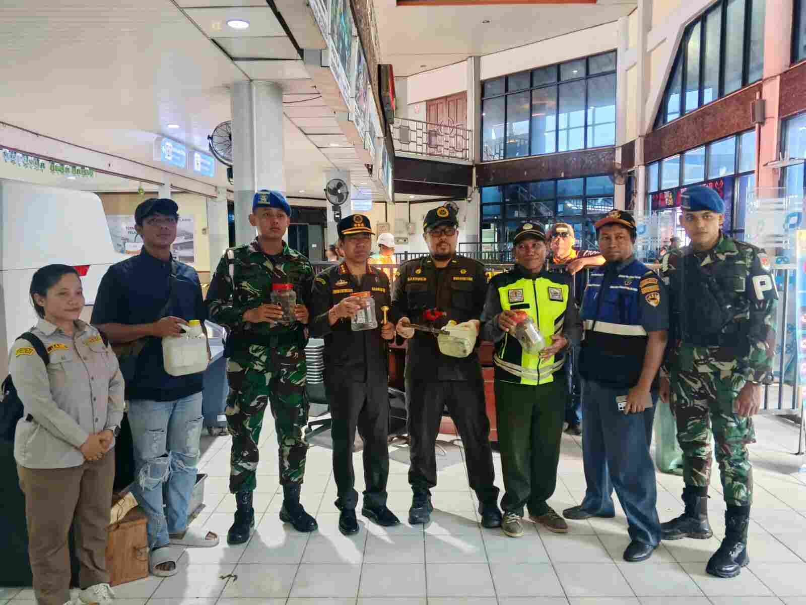 Tim Gabungan TNI AL Kembali Gagalkan Pengiriman Satwa Dilindungi dari Atas Kapal Penumpang di Sorong