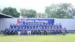 Pererat Sinergitas, Lanud Sultan Hasanuddin Gelar Coffee Morning dan Latihan Menembak Eksekutif Bersama Forkopimda