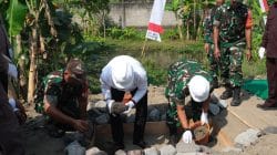 Akselerasi Pembangunan, Dandim 0808/Blitar Bersama Forkopimda Letakkan Batu Pertama Jembatan Garuda Sungai Ratu