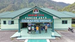 Kodim 1714/Puncak Jaya Gelar Nobar Piala Dunia 2026 Bersama Masyarakat