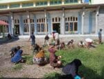 Melalui Jum’at Berkah, Koramil 1505-04/Oba Ajak Pelajar Peduli Kebersihan Masjid