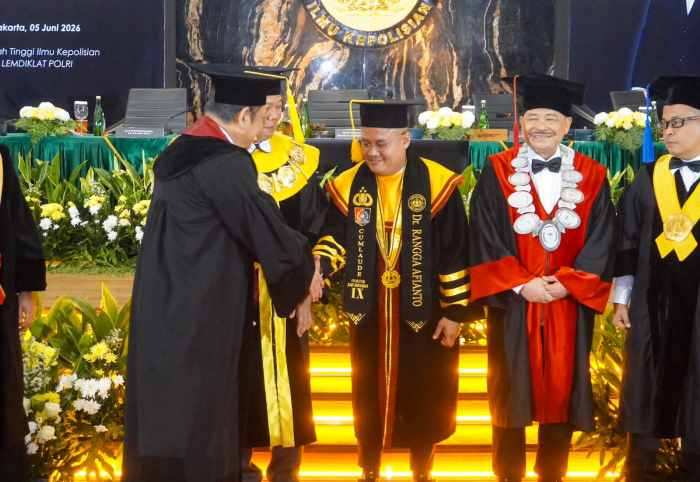 Uji Sidang Terbuka Doktoral Ilmu Kepolisian STIK, Bamsoet Tegaskan Reformasi Polri Harus Diikuti Penguatan Kompolnas