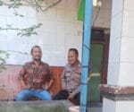 Bhabinkamtibmas Desa Cikupa Sambangi Warga, Perkuat Silaturahmi dan Harkamtibmas