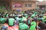 Sambut Hari Bhayangkara, Polresta Tangerang Baksos Bareng Komunitas Ojol