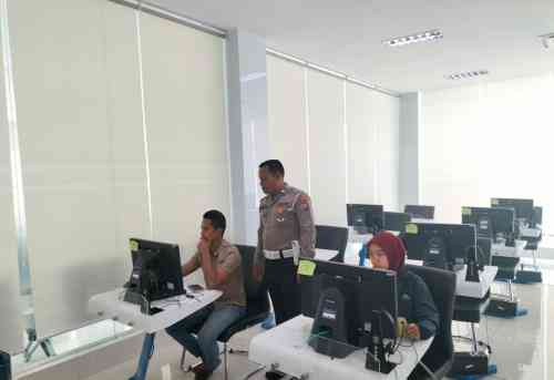 Warga Tuban Puas, Polisi Turun Lapangan dan Jelaskan Semua Prosedur SIM & STNK